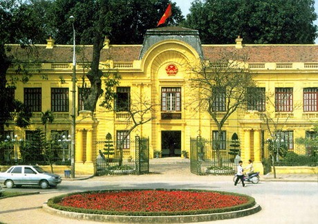 Verstärkte Zusammenarbeit im Museums-Bereich zwischen Vietnam und Frankreich  - ảnh 1
